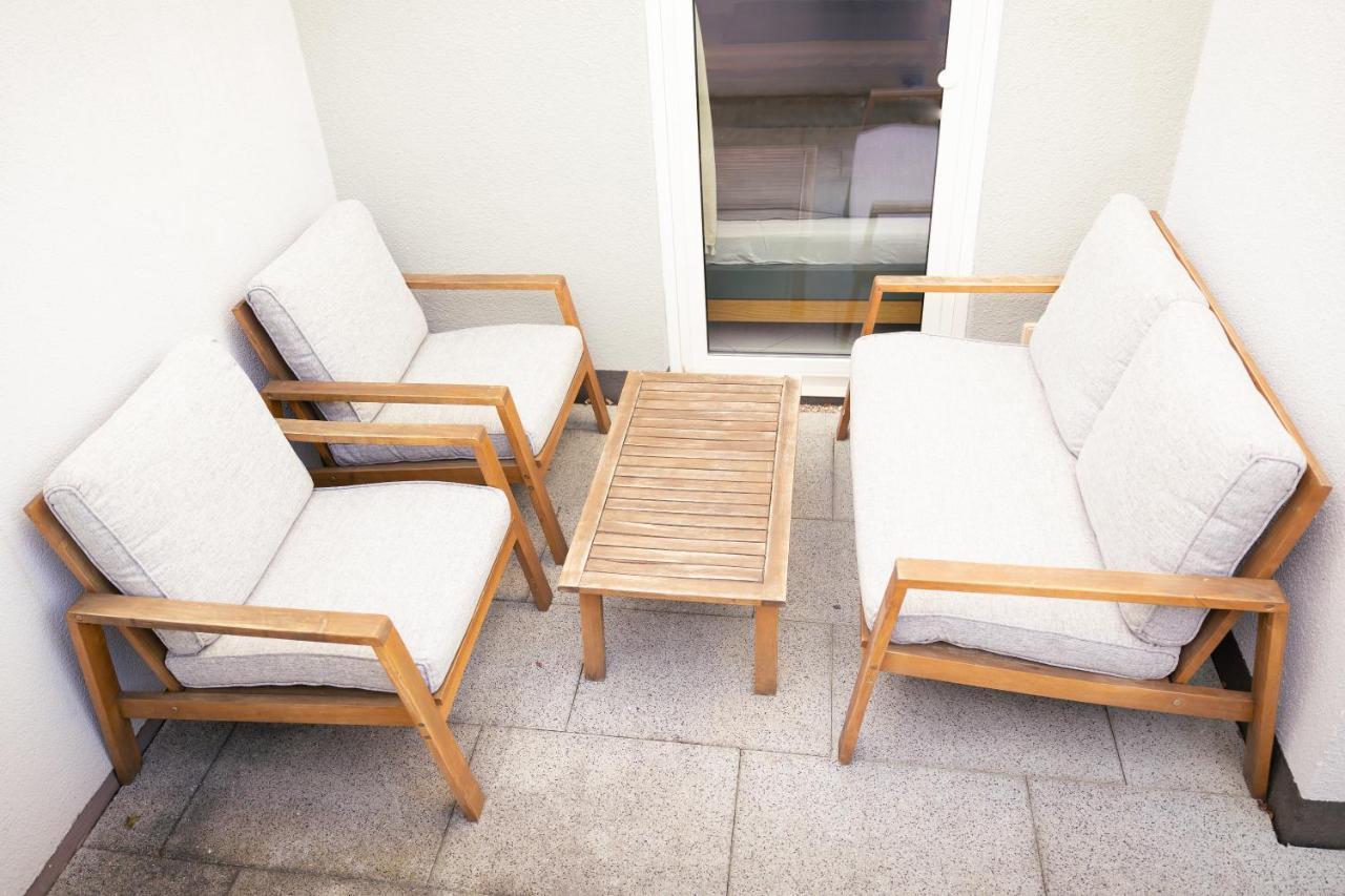 Sohana Lifestyle Apartments I Leilani'S & Saskia'S Home I Rust Exterior photo